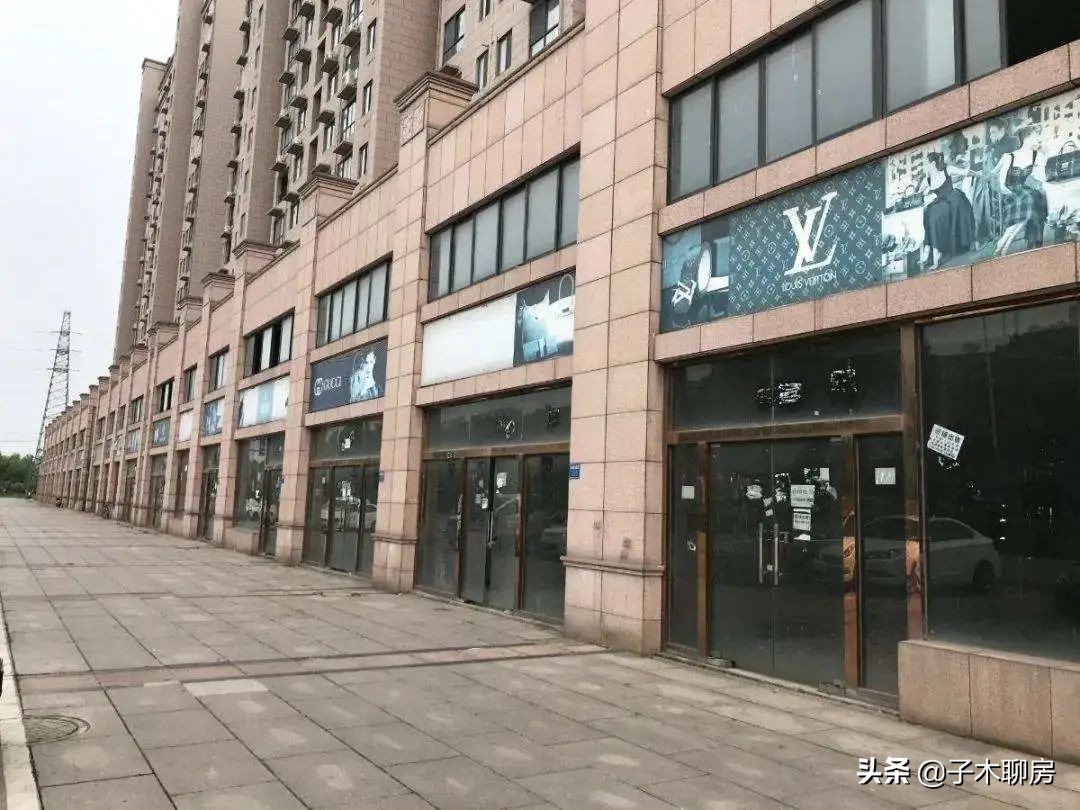 商铺可以随意卖东西吗,商铺真的就不能买了吗