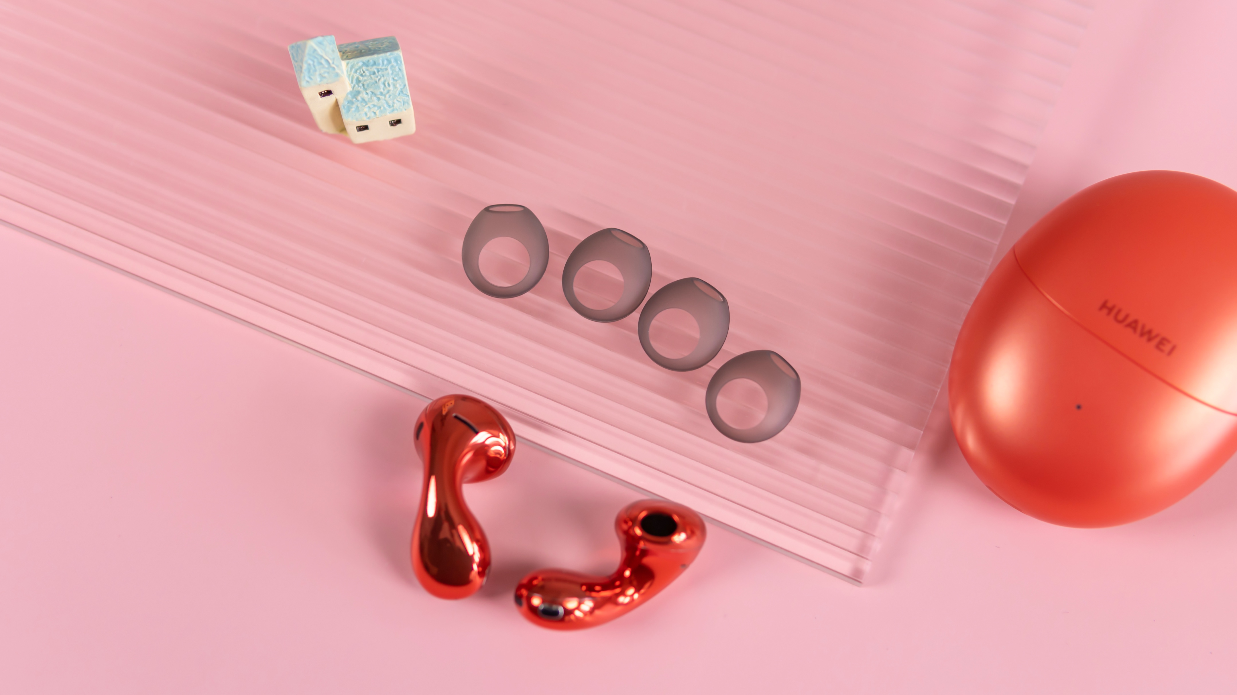 华为freebuds5水滴耳机黑科技,华为freebuds5佩戴测评