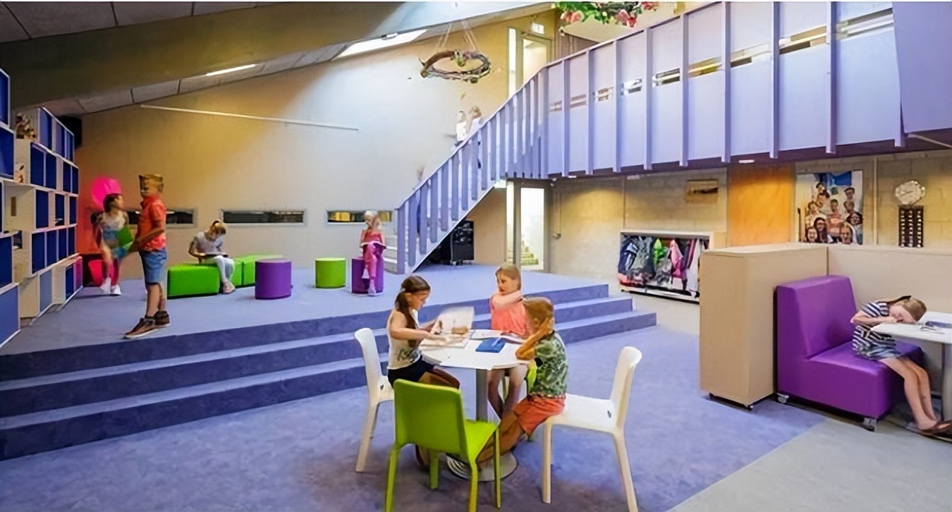 美国眼中的中国的幼儿园,中国幼儿园与日本对比