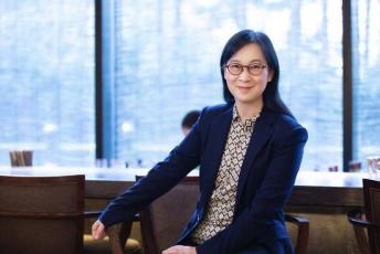 纰扮摲鍗庝负鐨勫コ鏁欐巿,鍖楀ぇ鏁欐巿纰扮摲鍗庝负