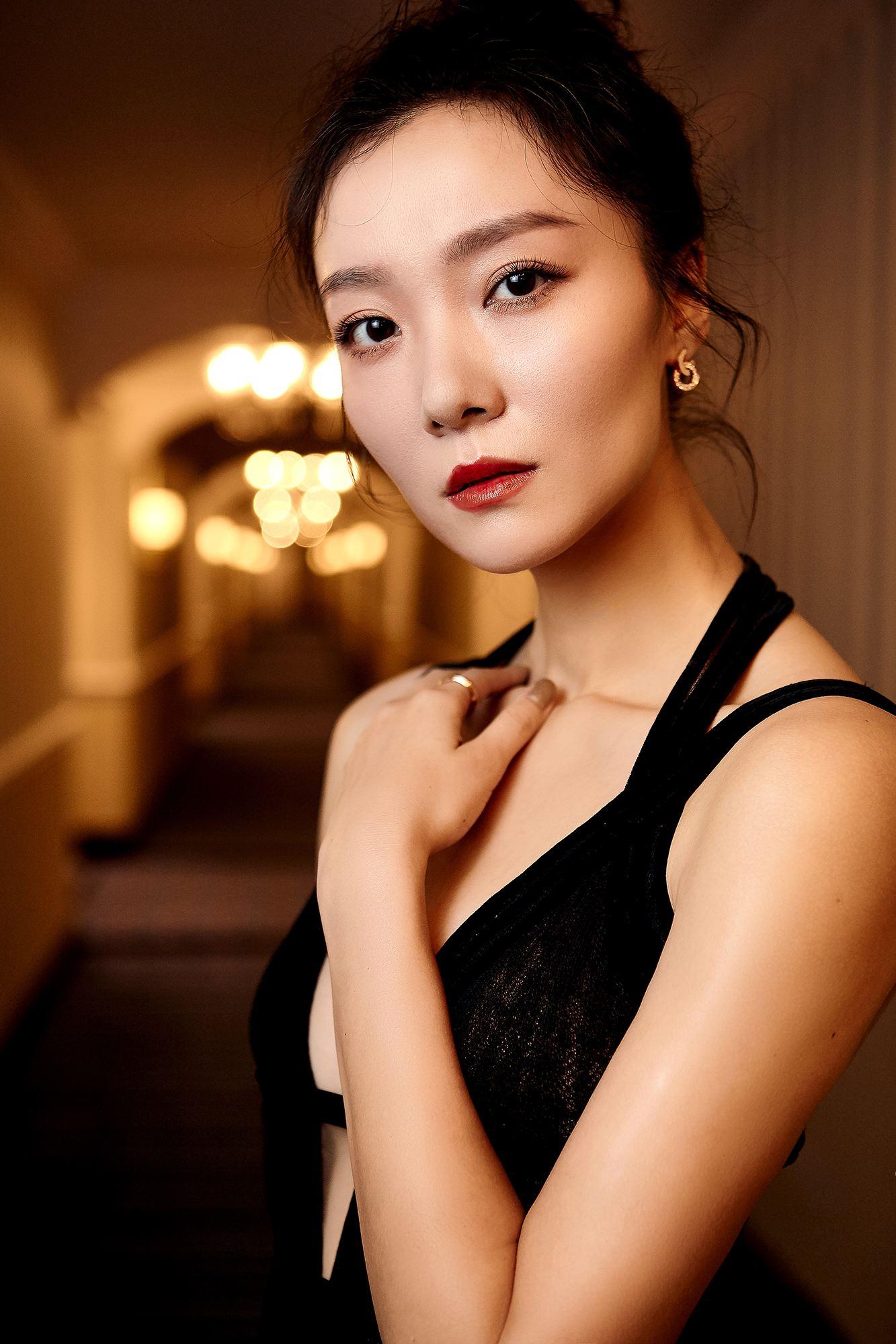 齐溪，性感魅力写真（图集）