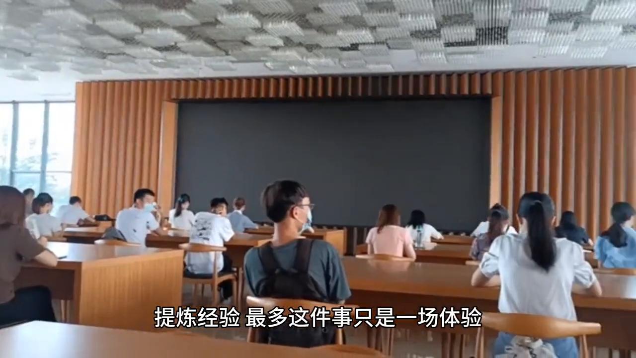 精神内耗和心灵枷锁的区别,挣脱精神的牢笼