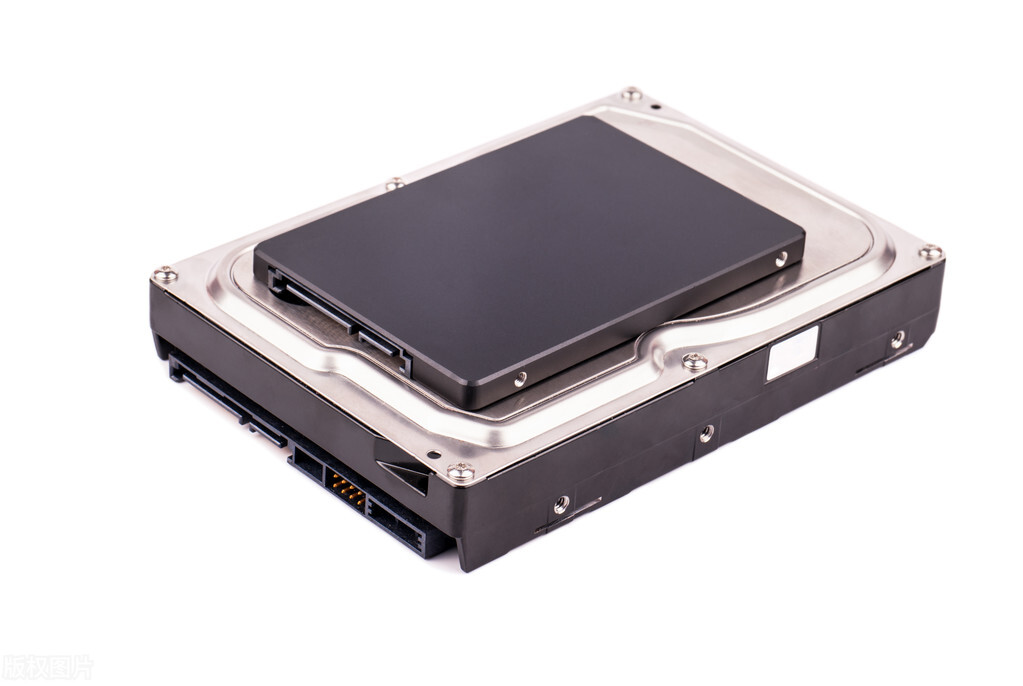 怎么看m.2固态硬盘的型号和参数,ssd固态硬盘重要参数详解