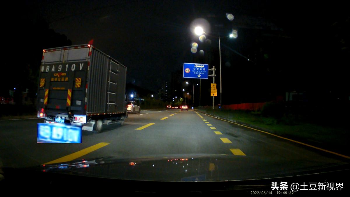 行车记录仪像素800万是多少p,行车记录仪800s