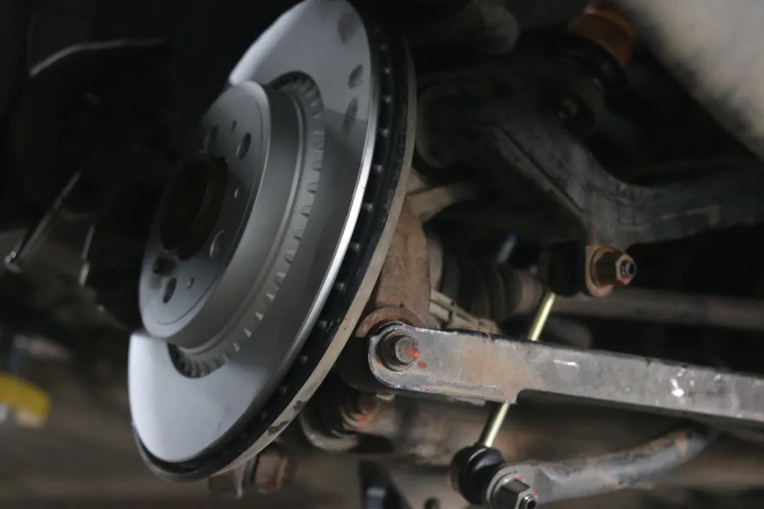 翻新一辆07年沃尔沃xc90要多少钱,开了四年的沃尔沃xc90多少钱