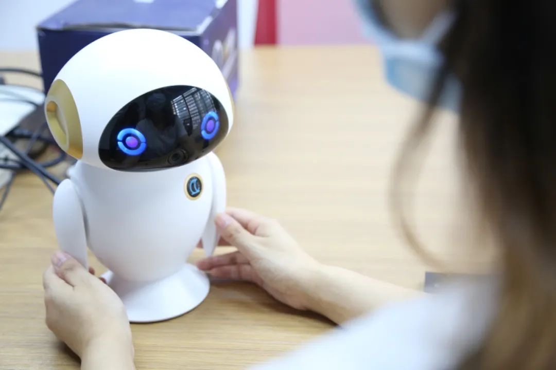 关于加快复工复产复商复市的通知,精准稳妥推进企业复工复产的通知