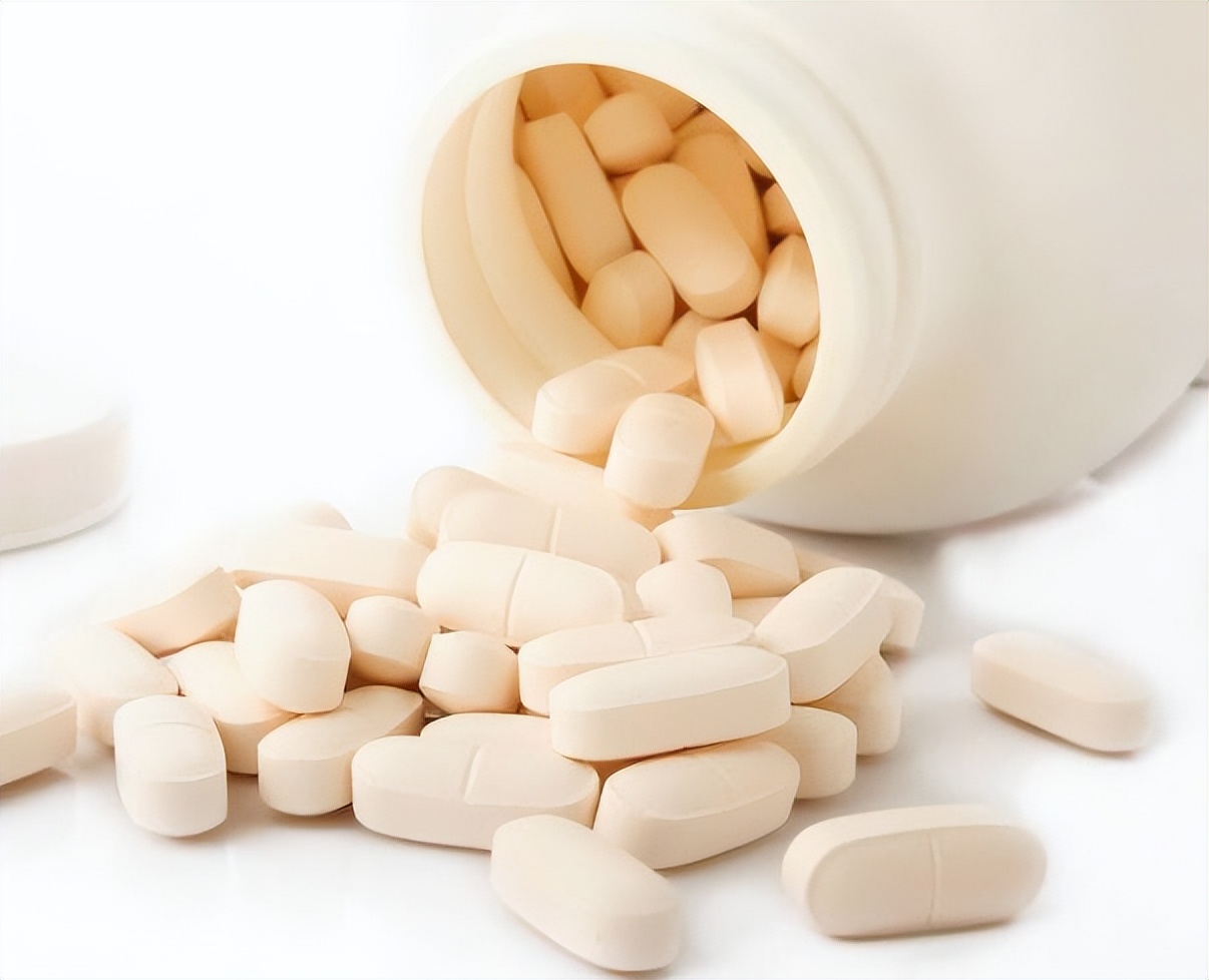 32周睡觉时一伸腿就抽筋是缺钙吗,运动或睡觉时抽筋是缺钙吗