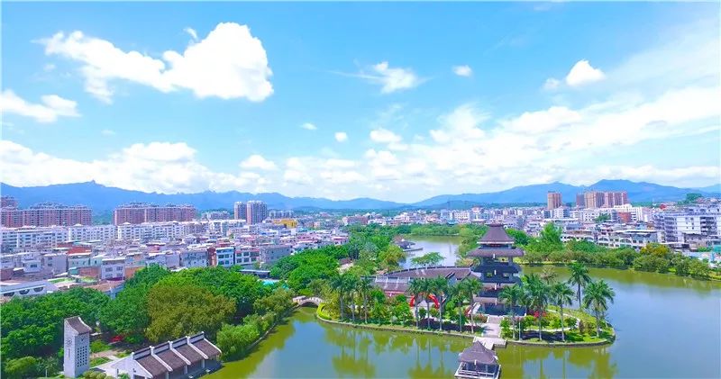 漳州和漳浦哪个发展好,漳州第一强县城