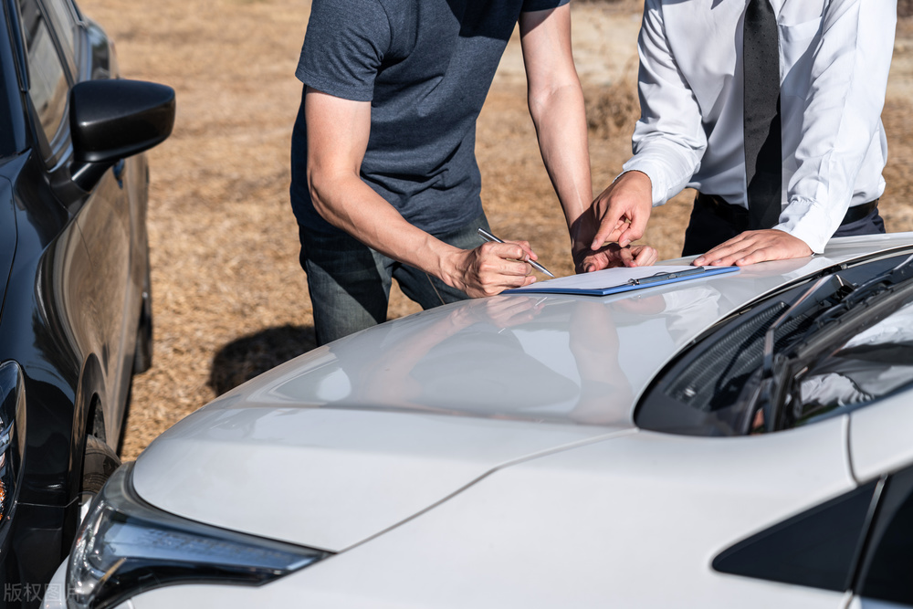 最高院关于交通事故案件适用法律,最高院审理道路交通事故司法解释