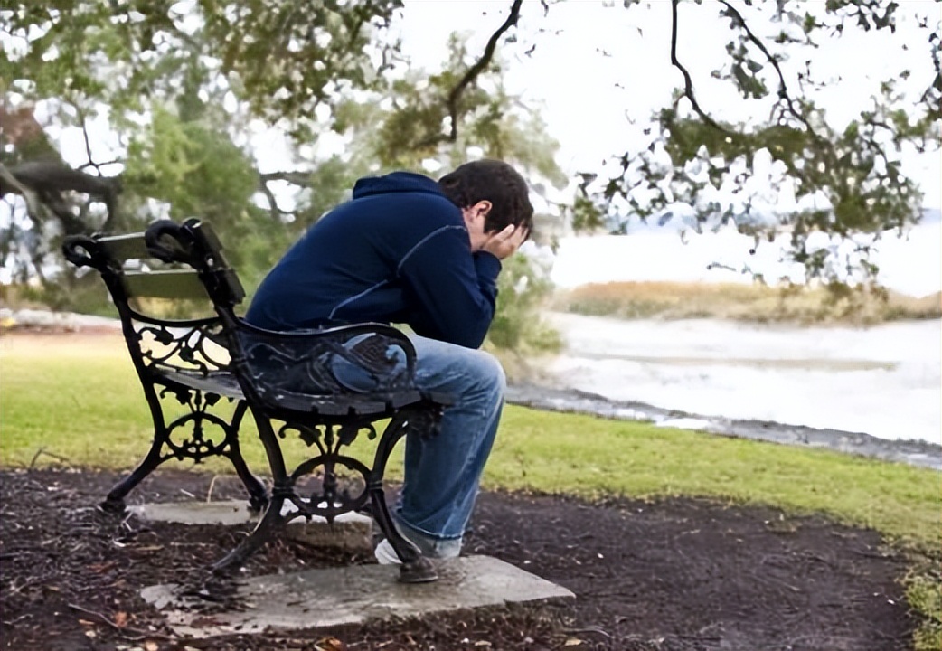 双相障碍躁狂发作属于什么症,双相障碍躁狂症发作