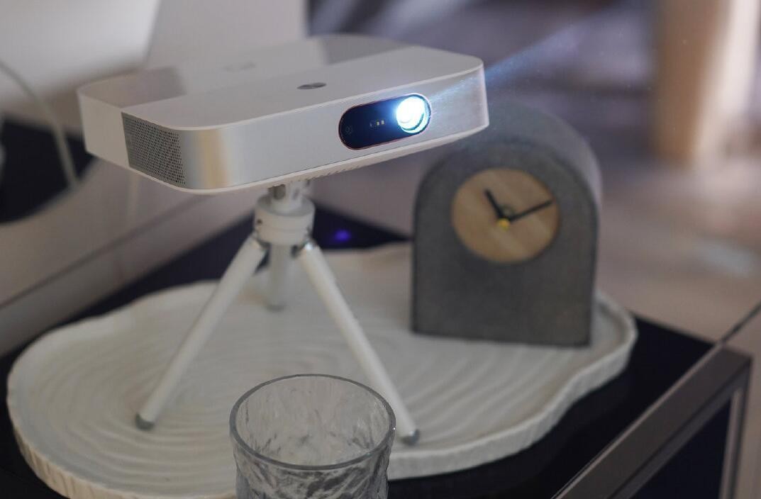 联想小新520投影仪值得买吗,联想小新520投影仪