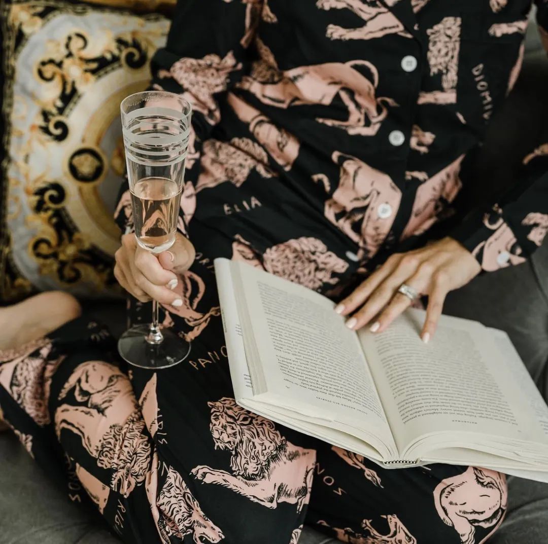 精致套头牛奶绒家居服女,家居服女冬加厚精致