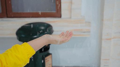 冰雪世界深圳哪来的雪,深圳冰雪世界嬉雪