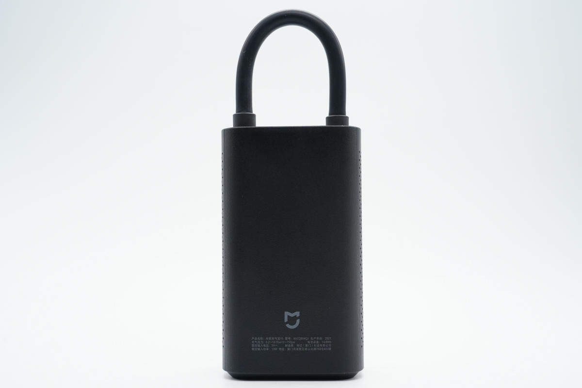 带SOS紧急求救灯,189元米家充气宝1S拆解