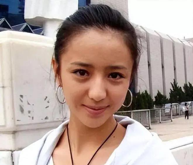 美国走红毯惊艳的女星视频,走红毯惊艳的女星最近视频