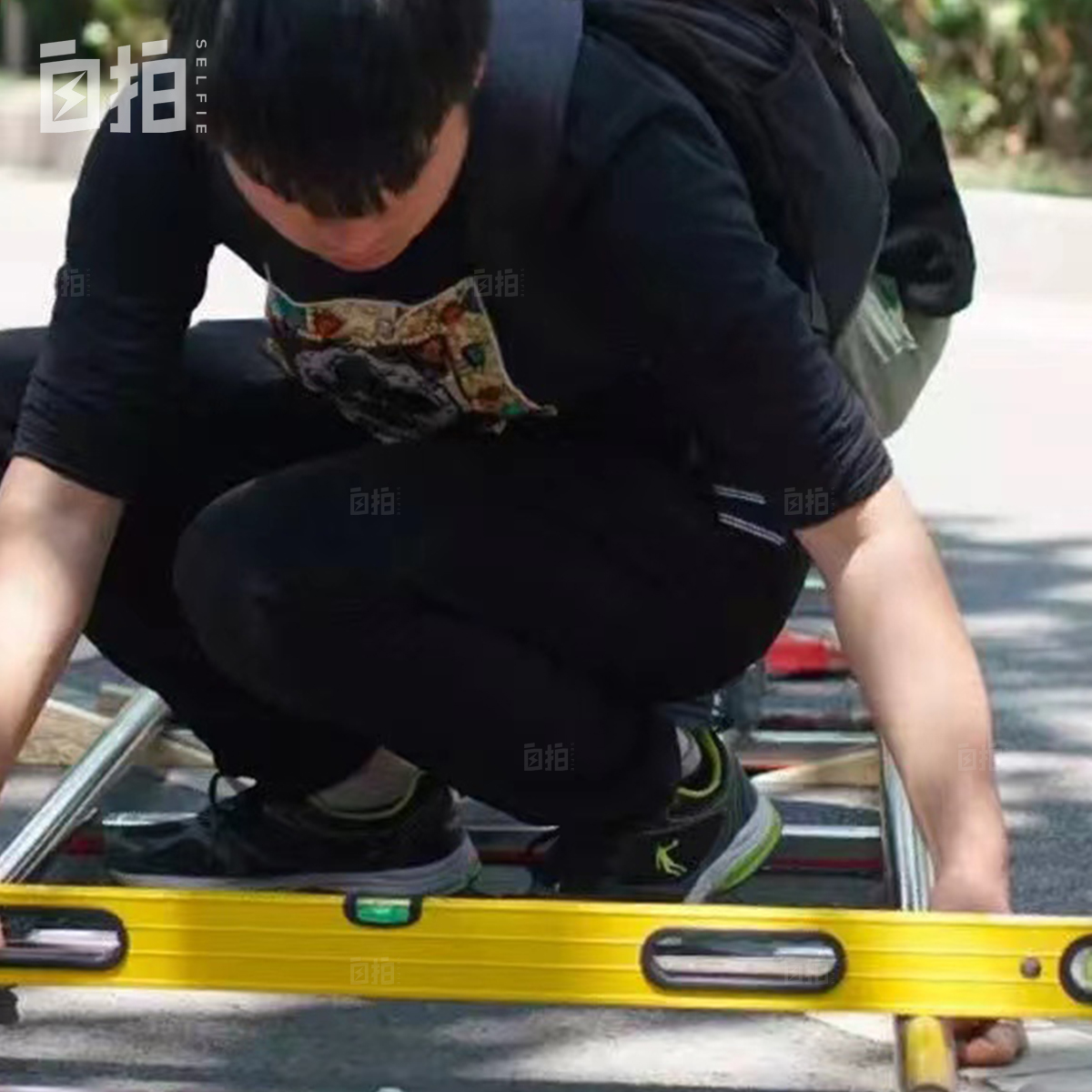 我，电焊工，去横店当群演，重新爱上学习，花光存款出国留学