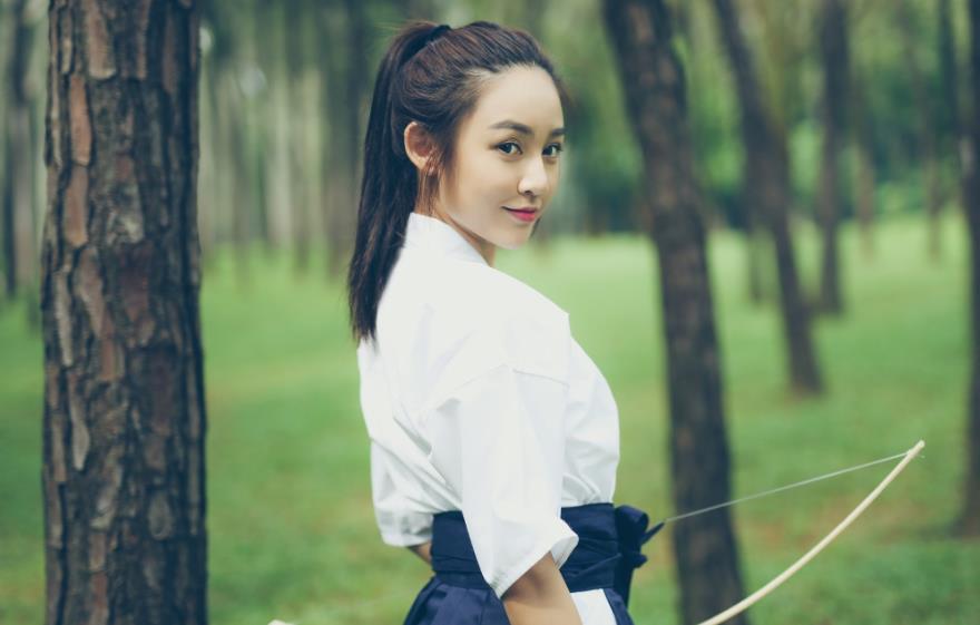 夸别人漂亮高端大气上档次的句子,如何夸胖胖的女生漂亮的幽默句子