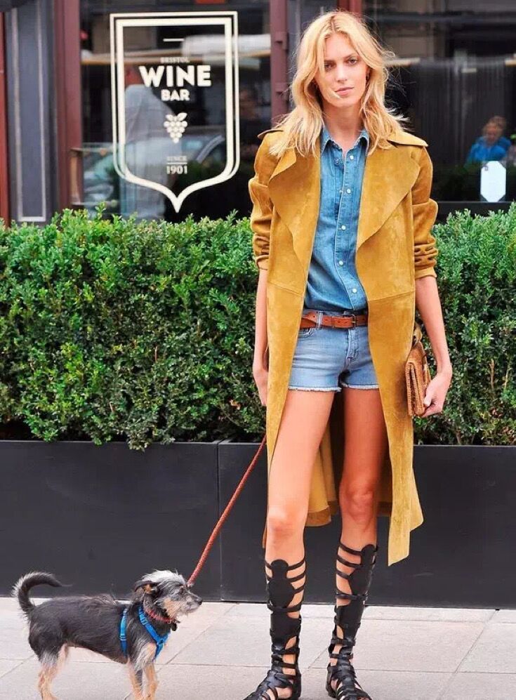 今年最火风衣柔软面料风衣,今年流行的皮风衣