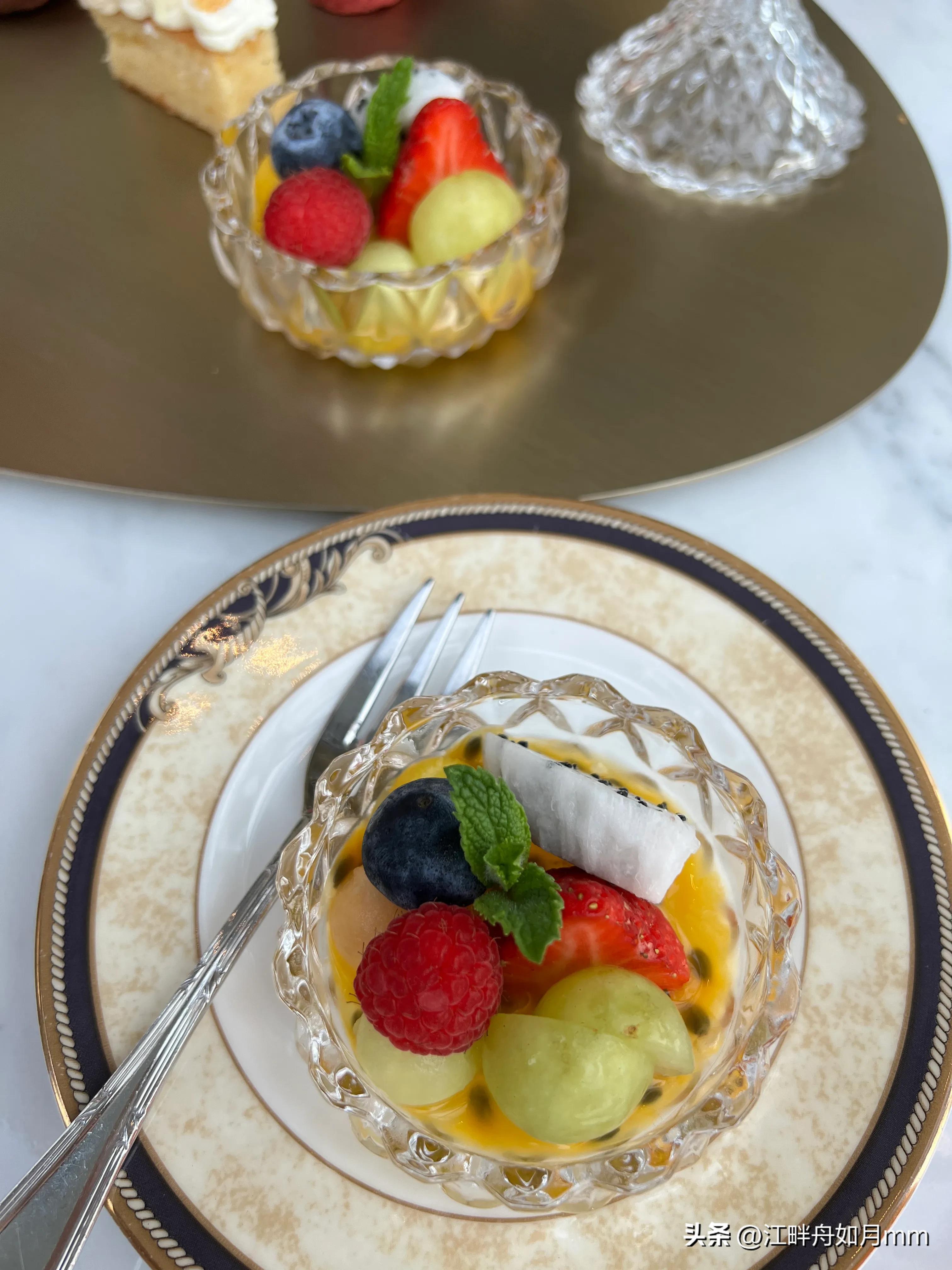 计划没有变化快，我妈突然腰腿疼、头晕不能翻身，29号中午住院了