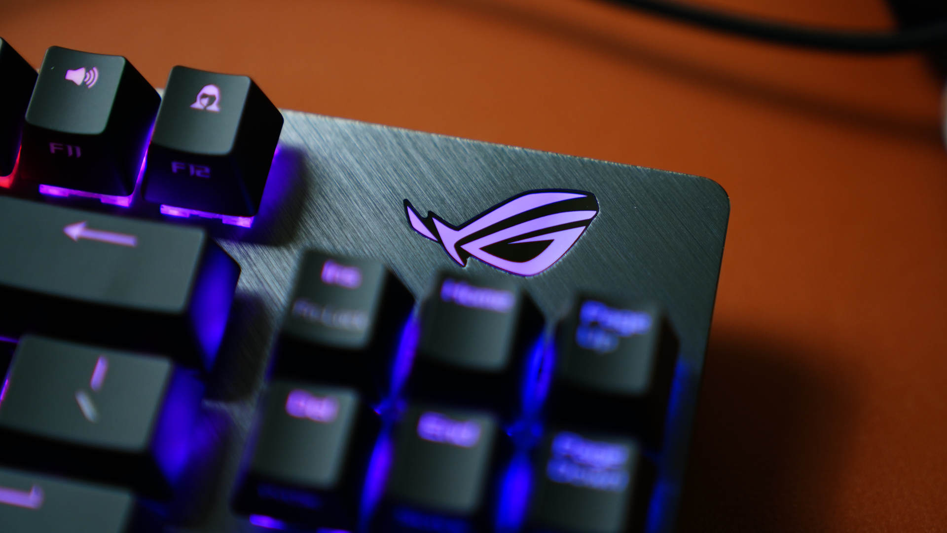 rog游侠竞技版红轴机械键盘评测,rognxtkl竞技版键盘测评