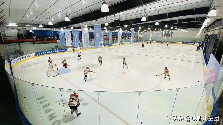 成都儿童冰球训练,成都哪里可以学冰球啊