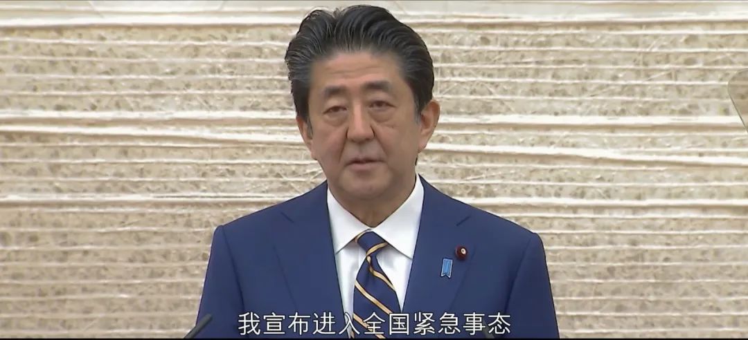 初恋稍显粗糙吗,初恋时岁月青涩