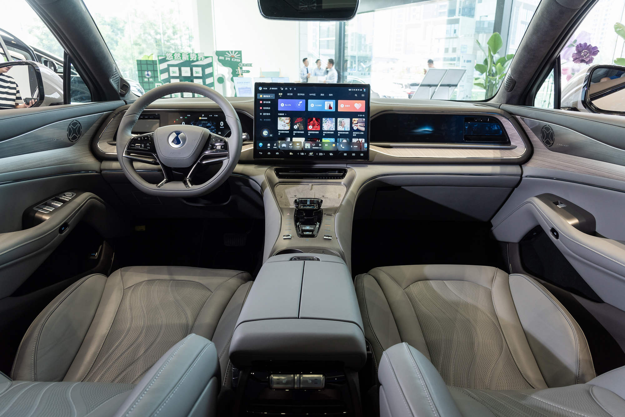 腾势n7智驾第一梯队,腾势n7高阶智驾挑战北京