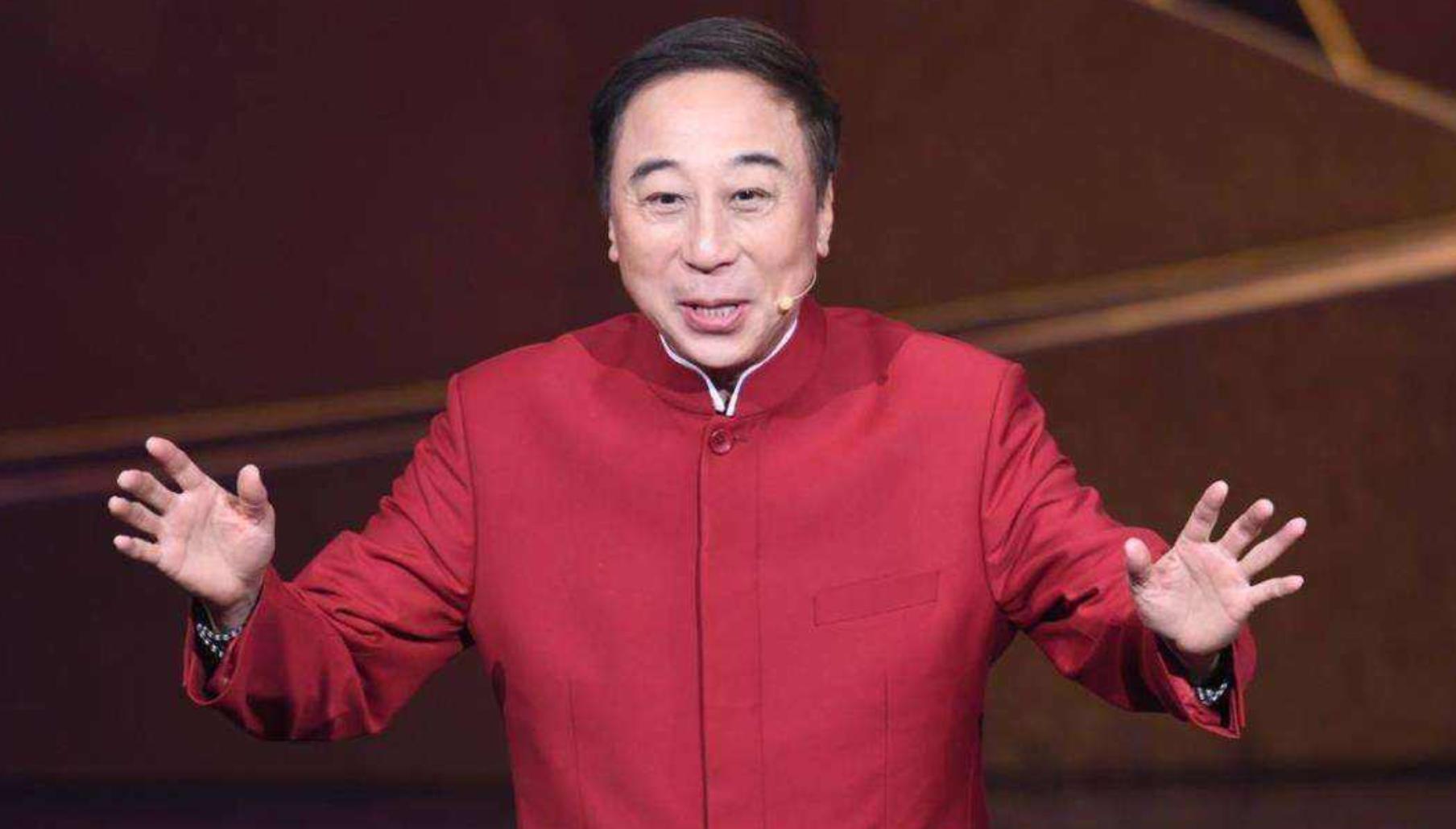 冯巩和谁调侃国足,董路回击冯巩一语双关