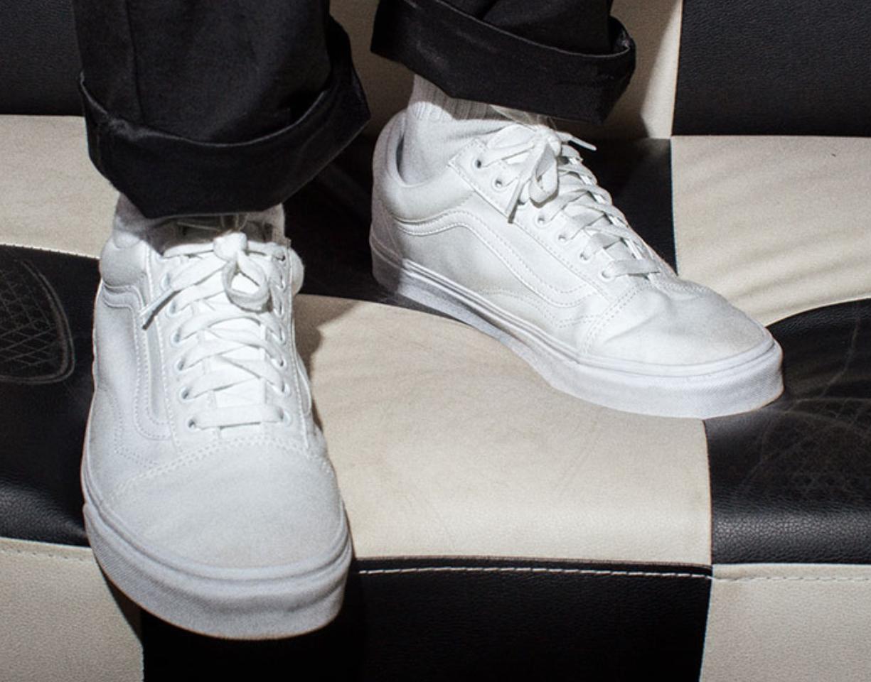 经典皮质小白鞋怎么清洗,穿了几年的小白鞋怎么清洗