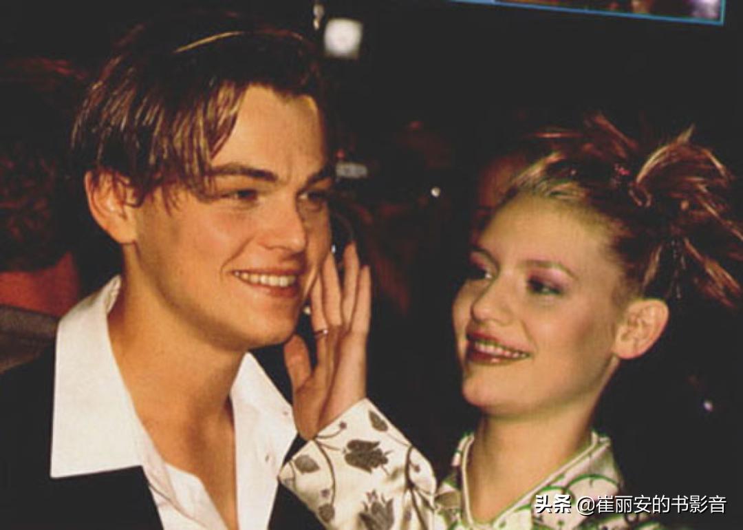 鎶栨．鍩冨鍏嬫柉,鎶栨．涓绘紨鏂板墽鍩冨鍏嬫柉涔嬭泧