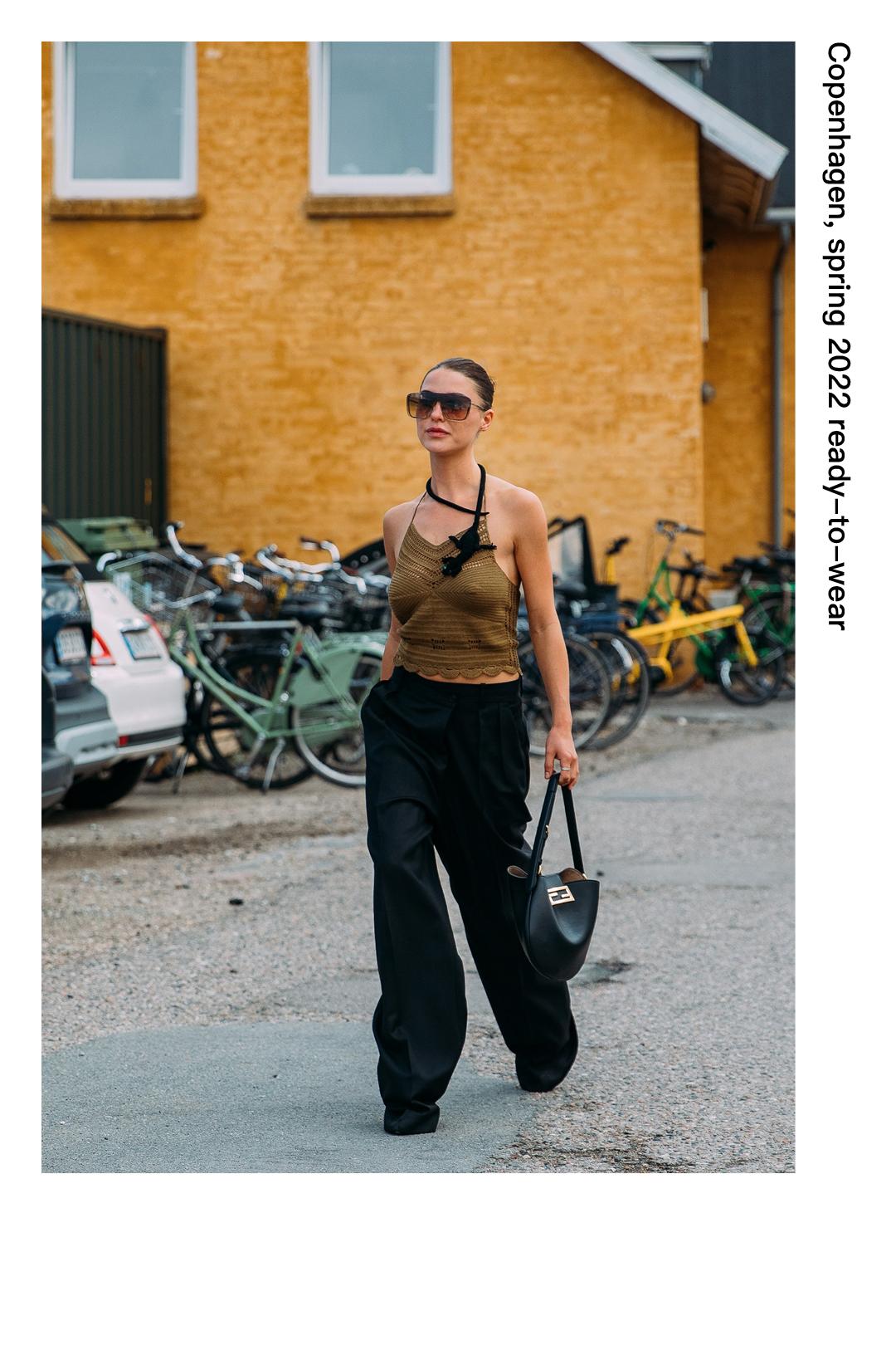 侯明昊最近在横店拍戏吗,侯明昊横店最新路途