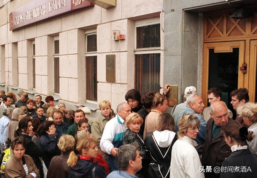 “称霸”世界70年,去美元潮为何偏发生在2023年?伟人的话正在应验