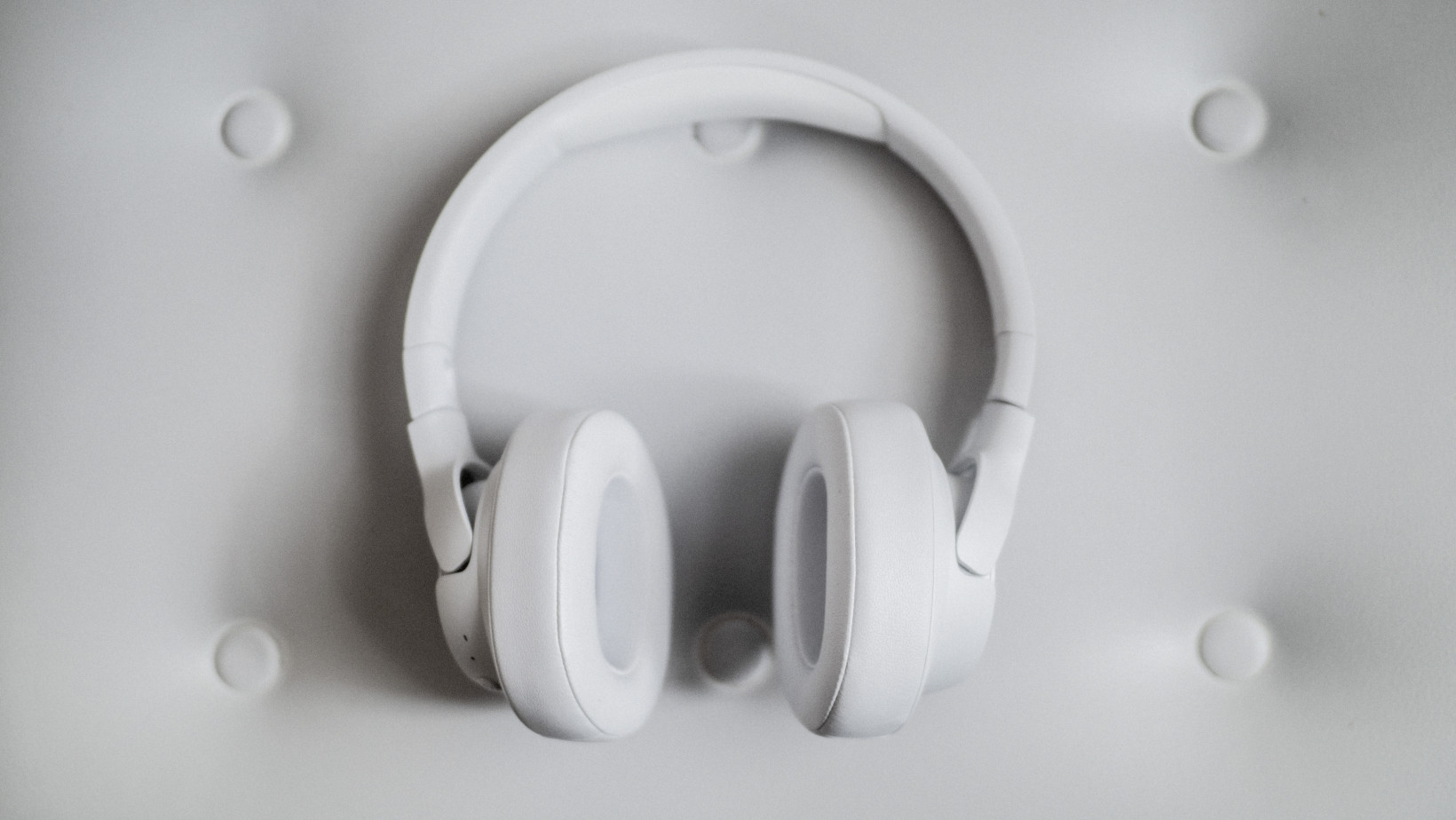 买高端的耳机,买高质量耳机