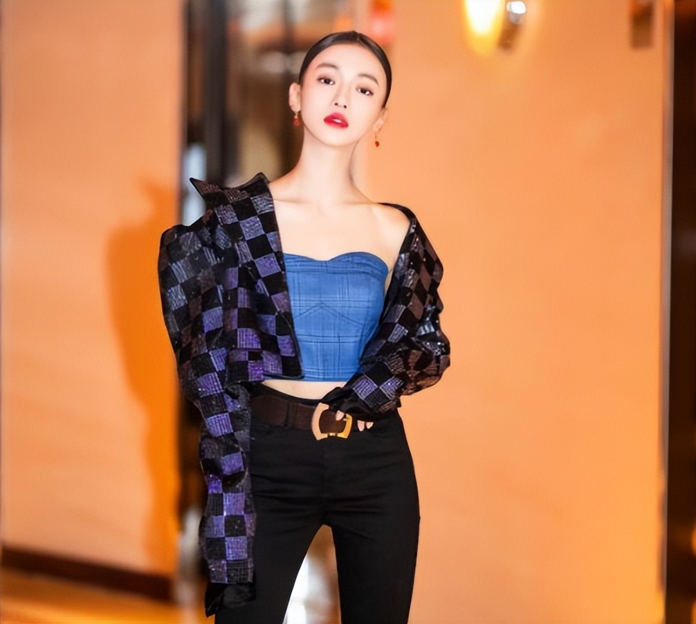 瘦到脱相的女明星真的好看吗,瘦脱相的女网红