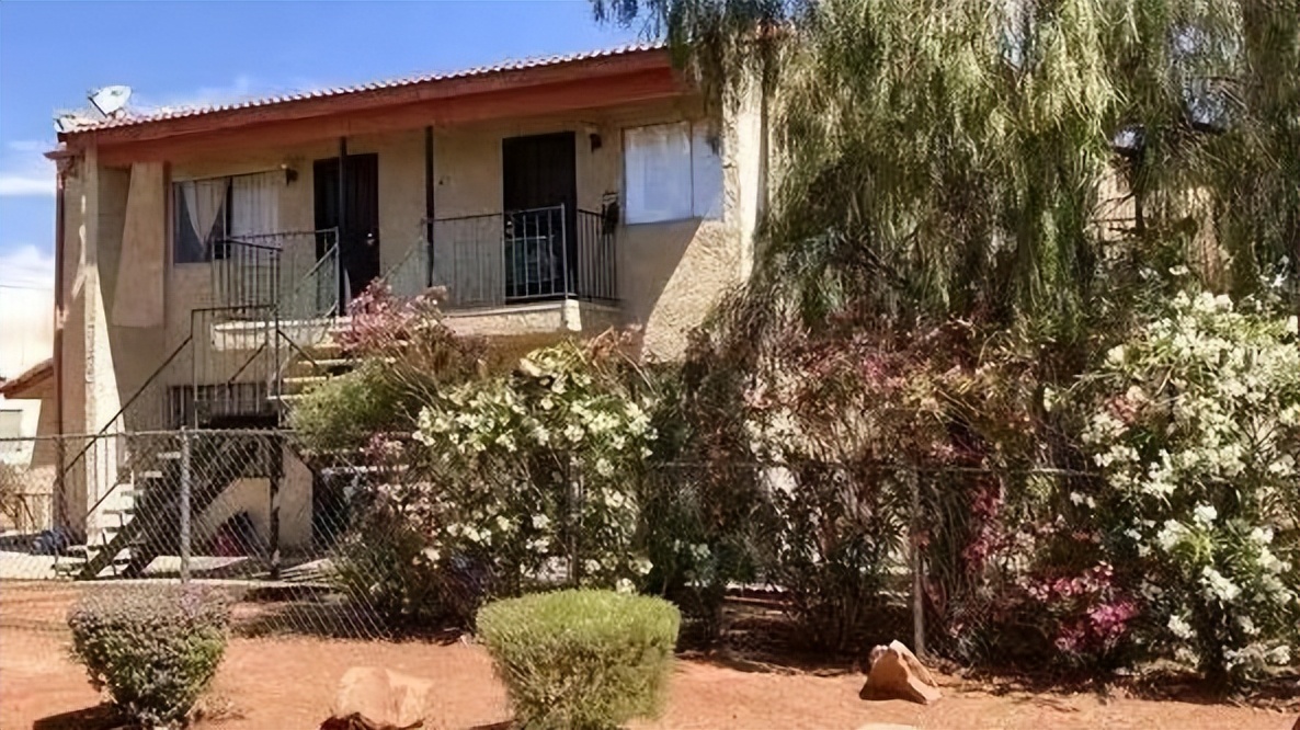 68岁善良华裔教授,68岁华裔教授血洗美国教堂