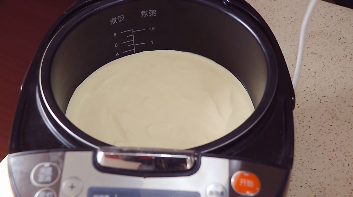 怎么用烤箱做蛋糕不粘锅,做蛋糕用电饭锅不用蛋糕粉