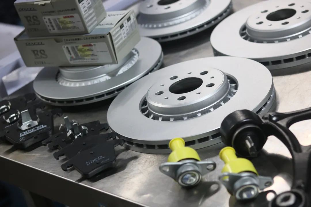 翻新一辆07年沃尔沃xc90要多少钱,开了四年的沃尔沃xc90多少钱