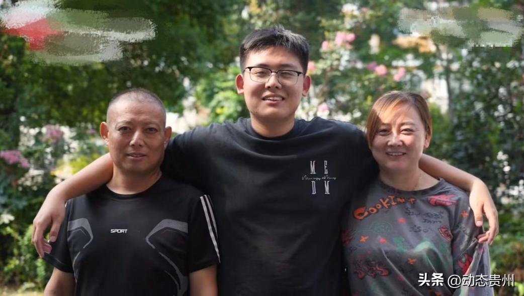 新生到学校报到还是报道,新生报到刚到教室会尴尬吗