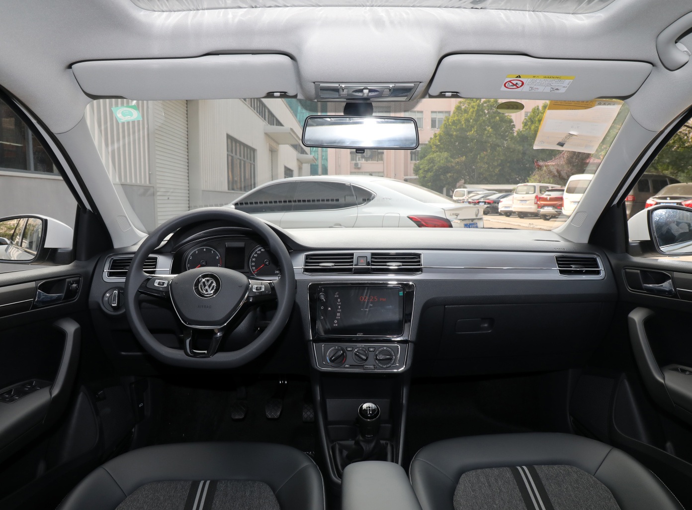 12万左右的桑塔纳,6万块的桑塔纳适合买吗