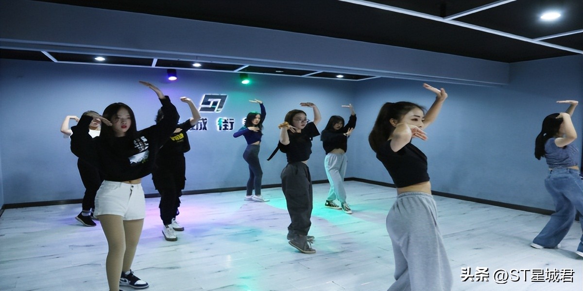 只要掌握这四个诀窍学习少儿街舞就会变得很简单