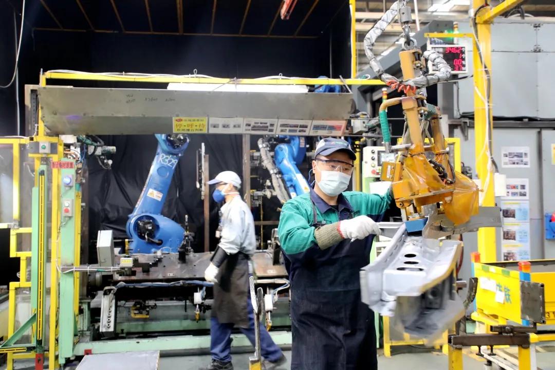 新春走基层上新了,新春走基层重点项目建设加速跑