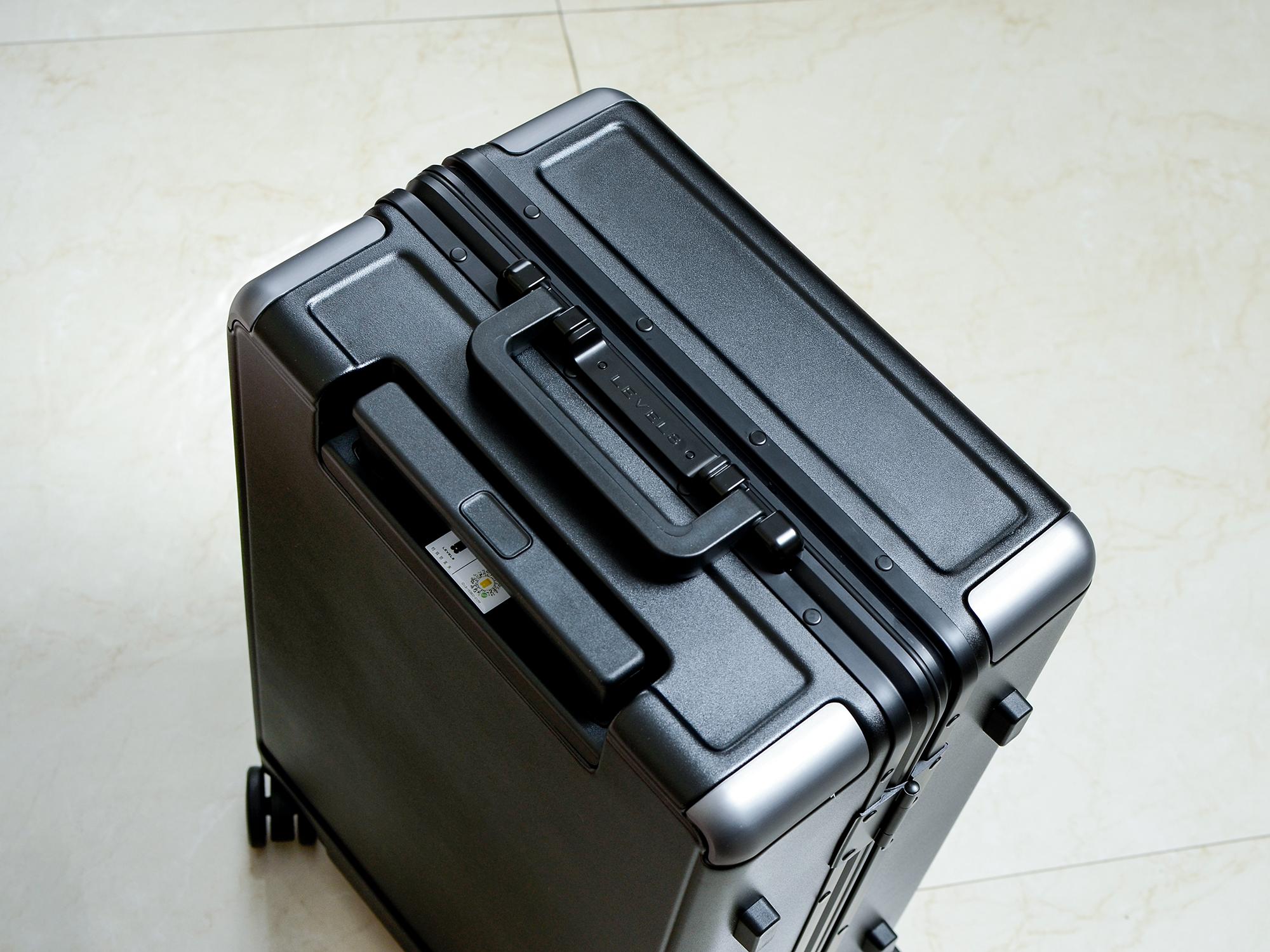 春暖花开出行郊游,春暖花开背包旅行视频