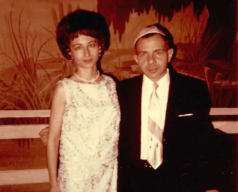 丁克家庭晚年真实生活 (丁克晚年生活纪录片)