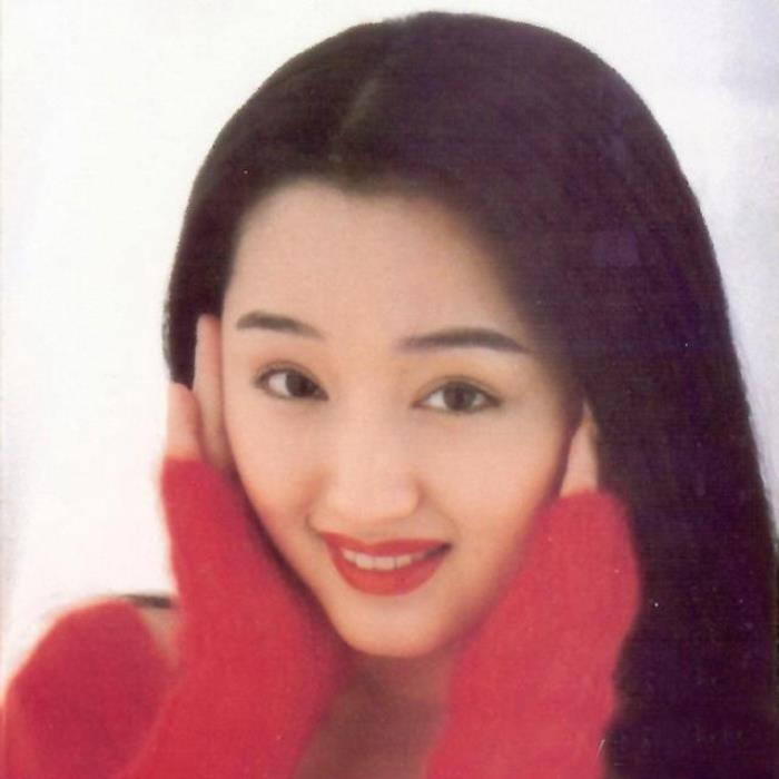 杨钰莹恋爱分手后现在过得怎么样,杨钰莹谈初恋现状