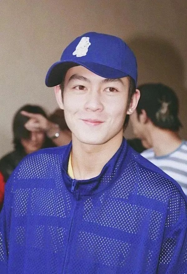 陈冠希被叫成陈奕迅后续,陈冠希被路人激怒原视频