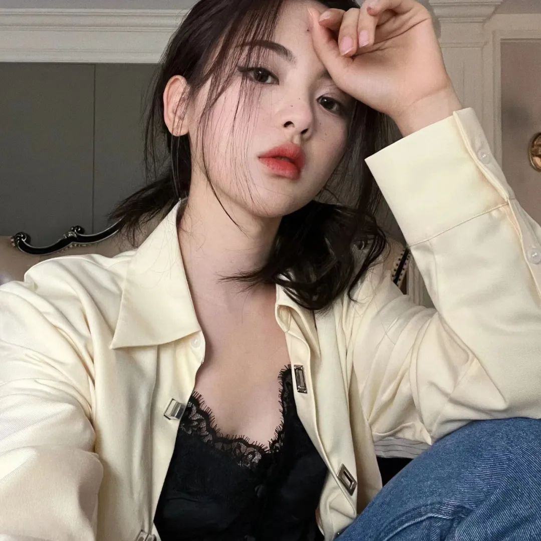 杨超越整了容吗,杨超越变了一个样子吗