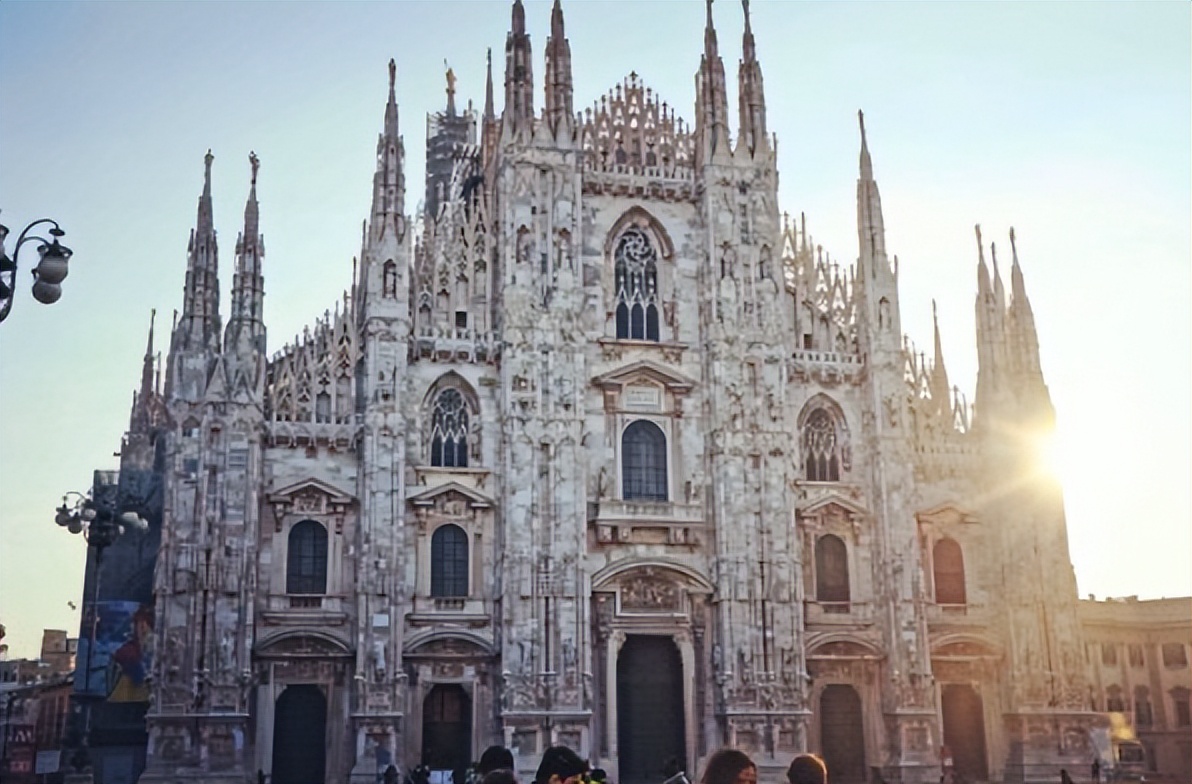 中世纪哥特式建筑风格的建筑绘画,欧洲宫廷风建筑绘画