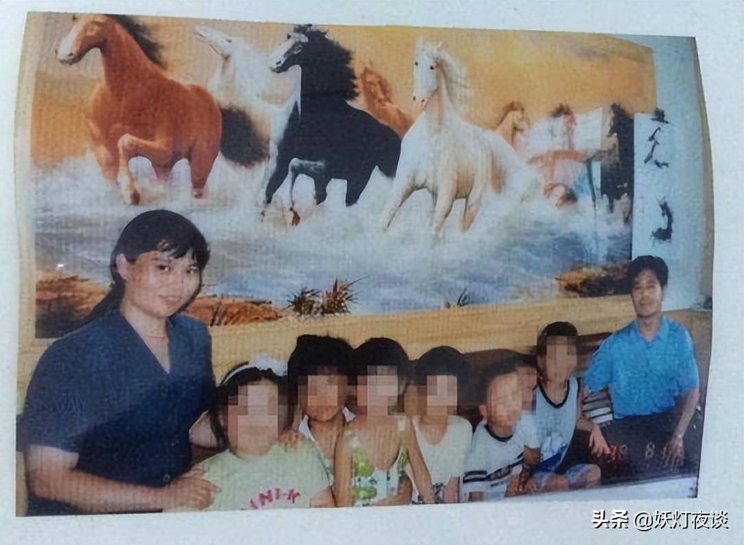 性感学姐对外卖力招生，蓝翔内部“宫斗”战况升级，这家人真狠