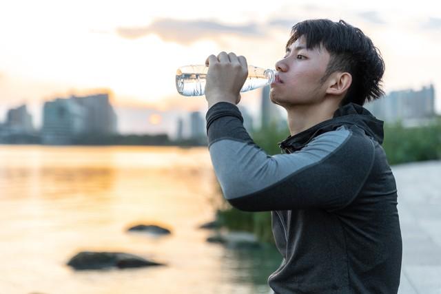 儿子结婚我给彩礼又买车,儿子结婚我给五十万彩礼完整版