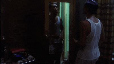 尺度太大，疯狂打码消音，还是香港电影敢